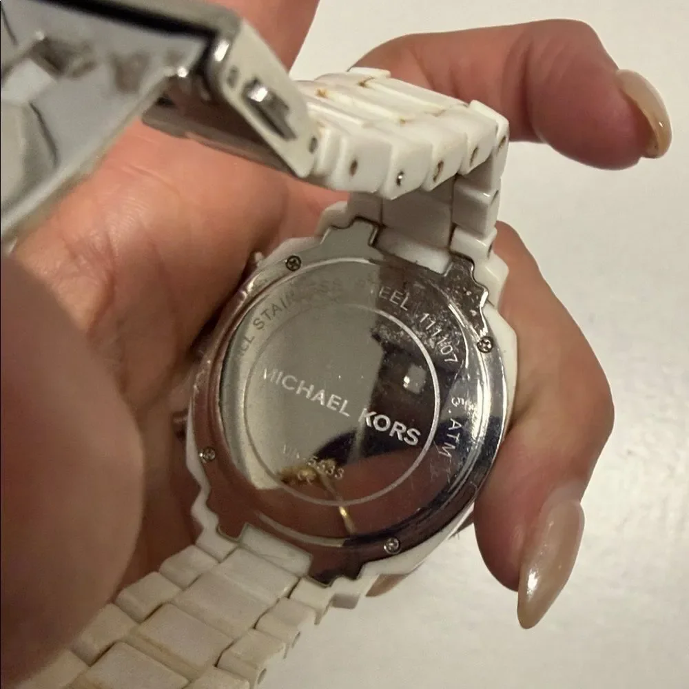 Michael Kors White Ivory Pearl Face Watch Stainless Steel LIKE NEW - Rhinestones